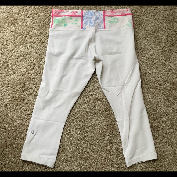 Lululemon leggings size 6 - Picture 3 of 6